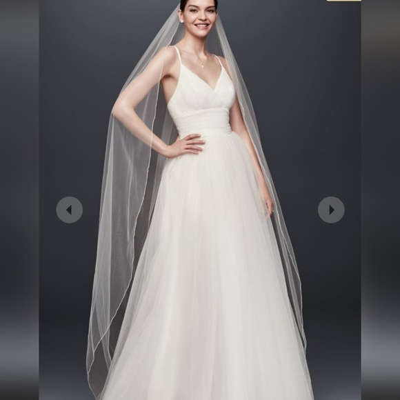 Chapel length bridal veil - Picture 2 of 2